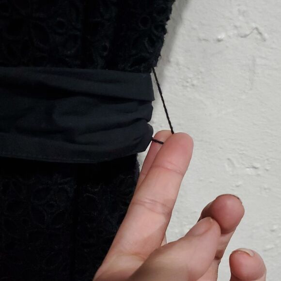 Banana Republic Lace Shirtdress with Belt in Black Size 12 - Picture 9 of 14